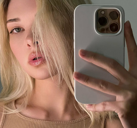 anna ocori nsfw onlyfans