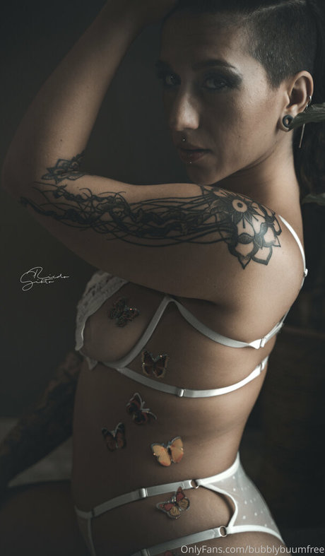 bubblybuumfree naked onlyfans