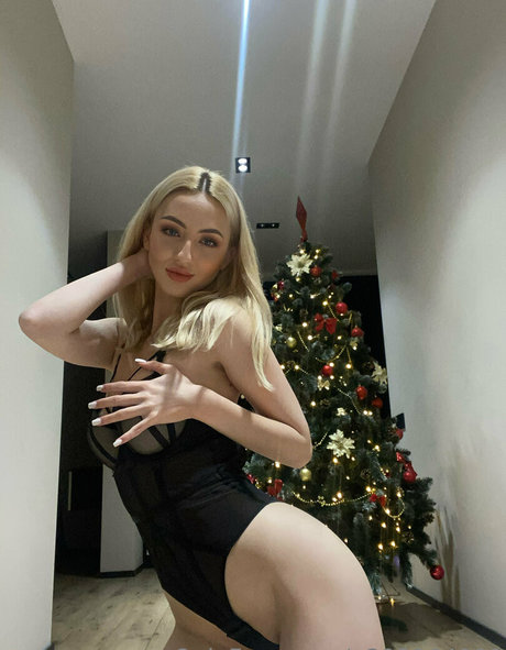 terry crystal naked onlyfans