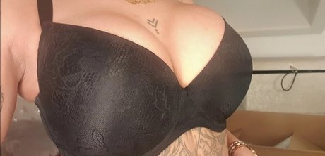 ladysecrets69 onlyfans xxx