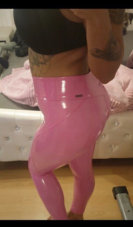 ladysecrets69 onlyfans tits