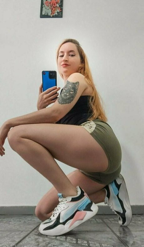 horniemommyfree onlyfans strip