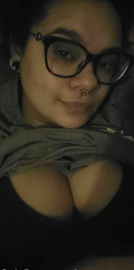 lucysemporium xxx onlyfans