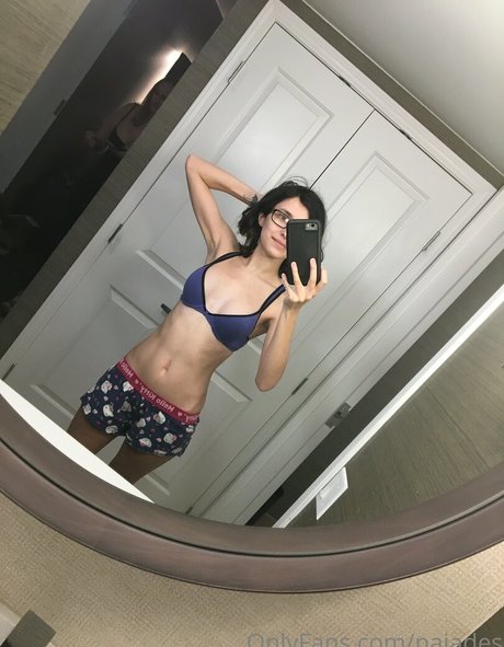 naiades tits onlyfans