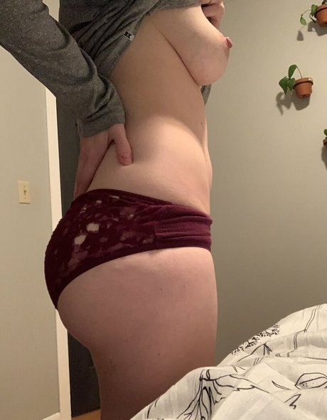 Melody Jade onlyfans nude leak