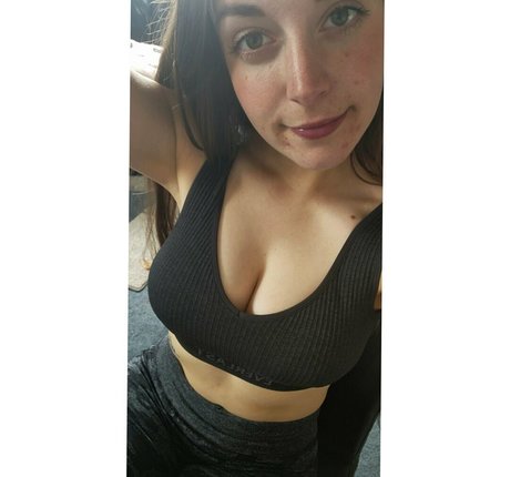 bea zee onlyfans xxx