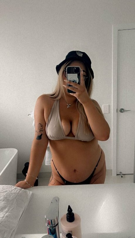 leleannee xo free onlyfans exposed