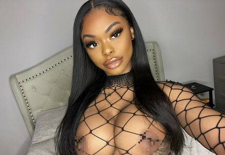 juiccygalore only fans nude