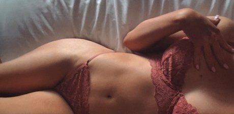 givetesslove onlyfans explicit content