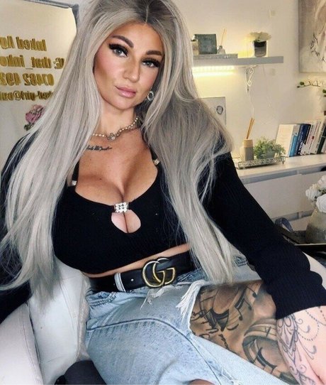 Siobhan Ward onlyfans porn nude