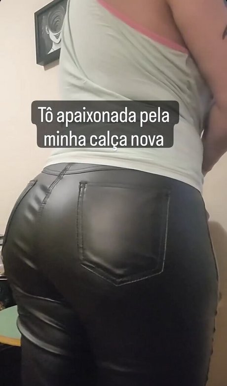 Ira Croft leaked only fans nudes