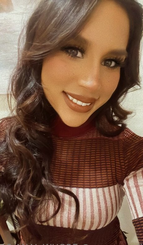 natty love27 onlyfans nudes