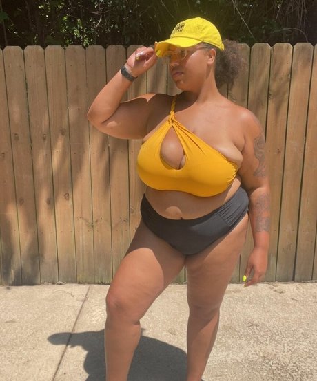 WeightOffAsh only fans naked