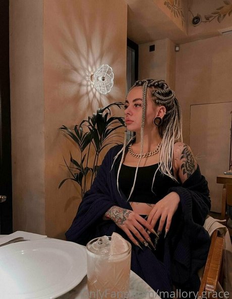 mallory grace nudes onlyfans leaks