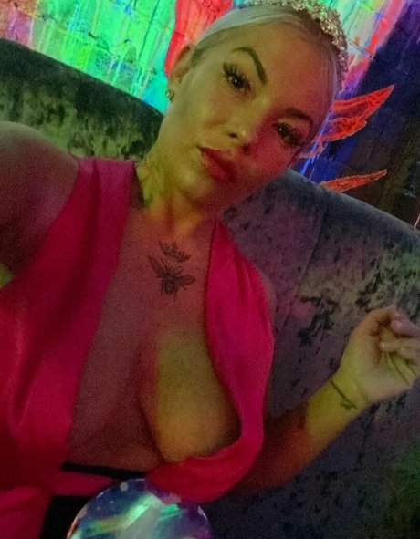 britishbethany onlyfans naked leak