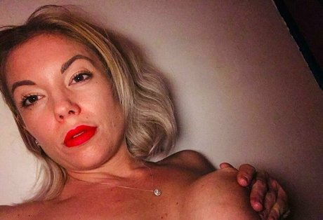 britishbethany onlyfans sex tape