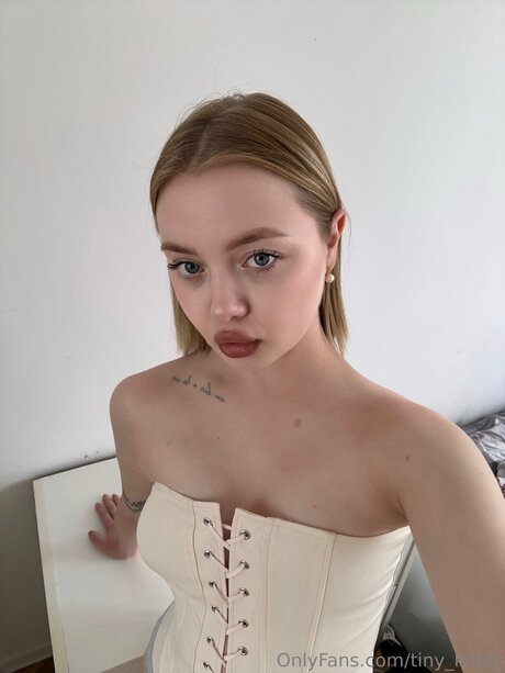 Tiny Kinyy onlyfans uncensored