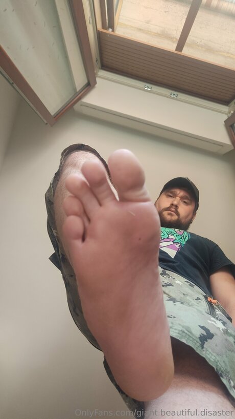 Giant Beautiful Disaster nudes onlyfans leaked