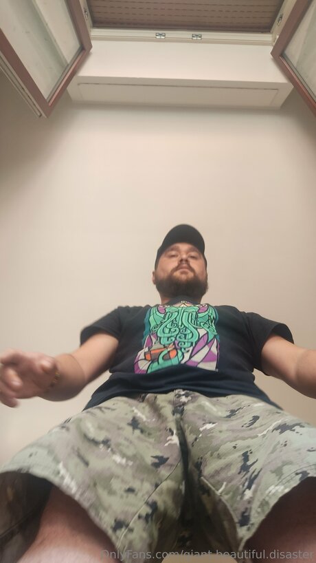 Giant Beautiful Disaster naked onlyfans