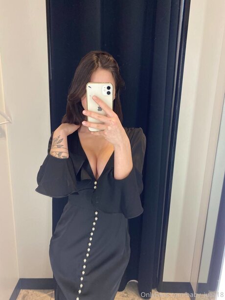 Baby Julia18free onlyfans keak