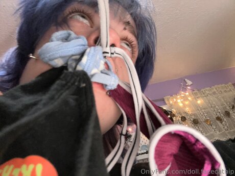 Doll Facecatnip Profile pic