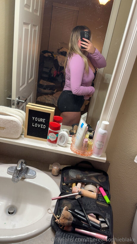 Therealsophieblake onlyfans archives