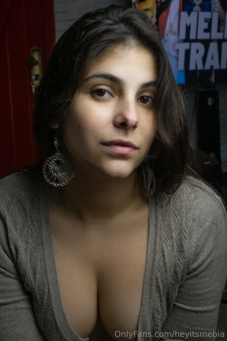 Heyitsmebia leaked nude onlyfans