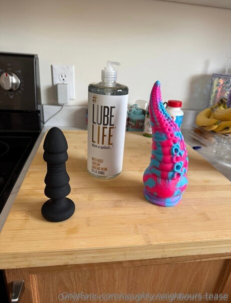 Naughty Neighbours Tease onlyfans free