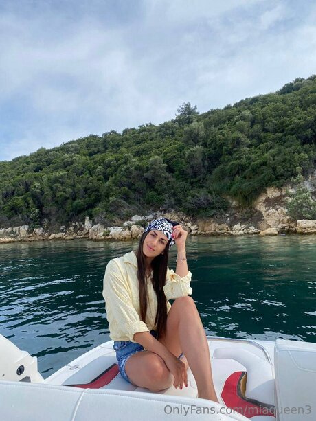 Miaqueen3 onlyfans leak porn
