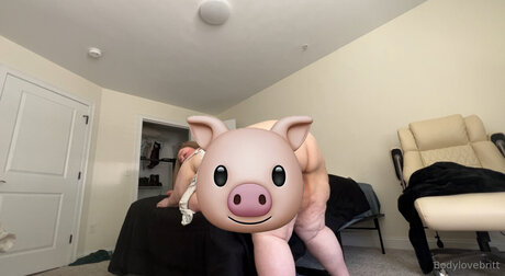 Bodylovebritt2 nude leaked onlyfans