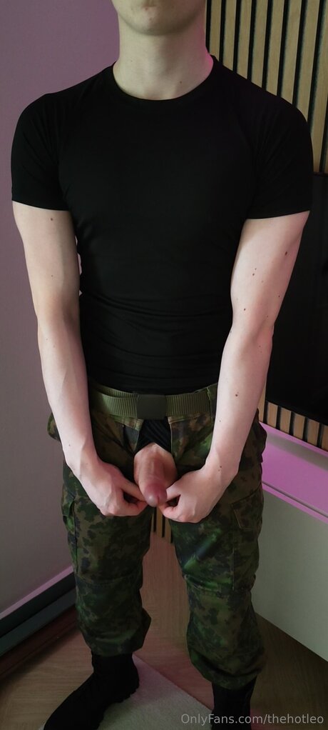 Thehotleo onlyfans archives