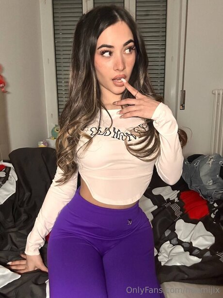 Noemijix onlyfans naked