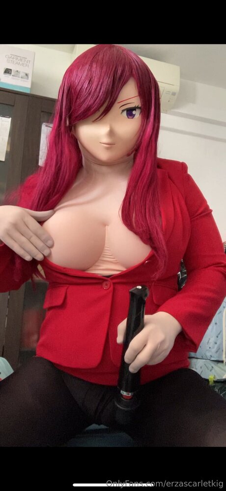 Erzascarletkig leaked nude onlyfans