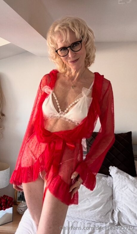 Deelite1495719 onlyfans photo