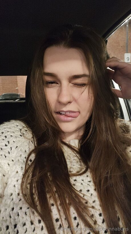 Alicecinnabuns onlyfans keak