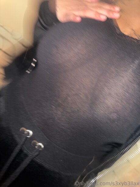 S3xyb3llax only fans review