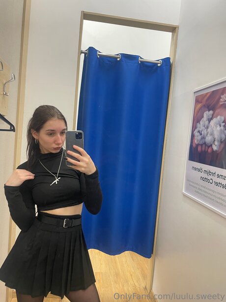 Luulu Sweety naked onlyfans leak