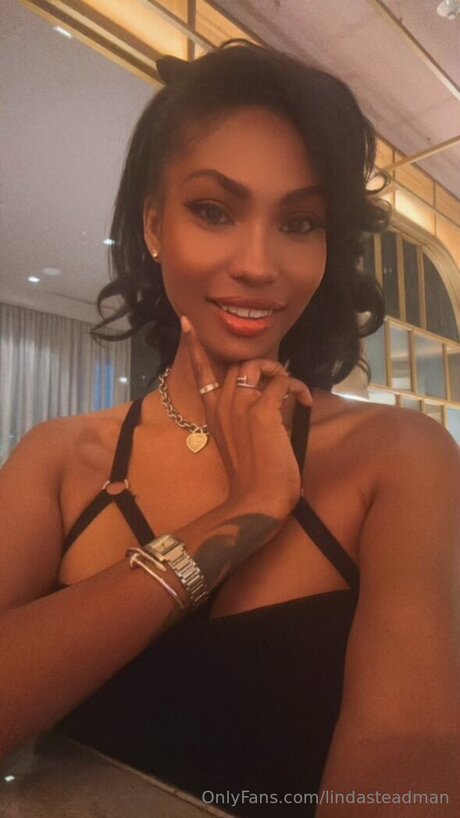 Lindasteadman en onlyfans