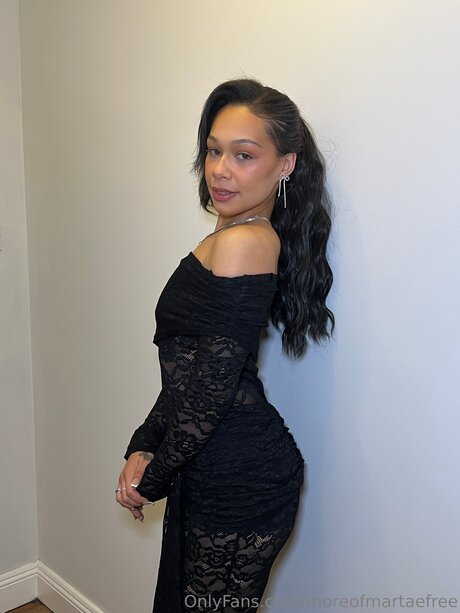 Moreofmartaefree onlyfans model photos