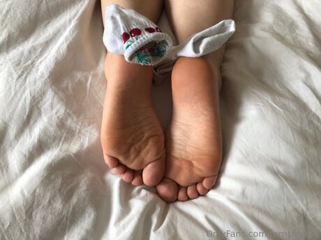 Fernsfeet31 leaked onlyfans content