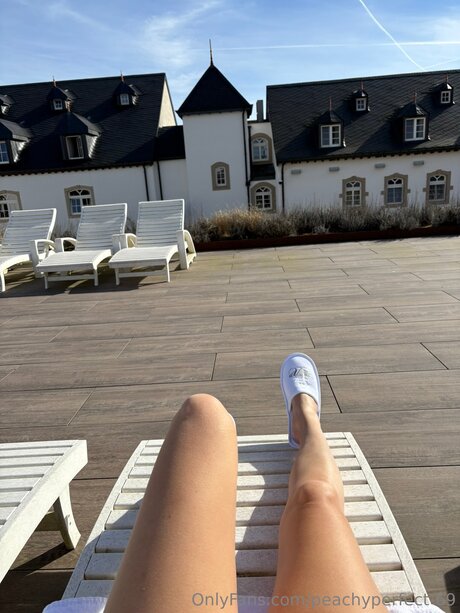 Peachyperfect 69 nude onlyfans leaks