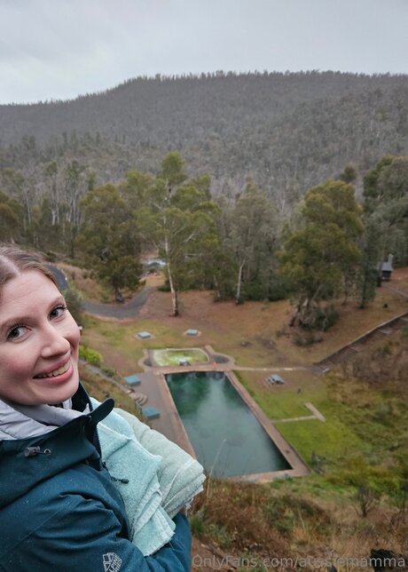 Poppybrightwater only fans review