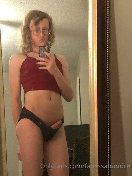 Fanessahumble onlyfans x