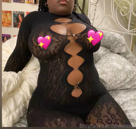 Jinkiessss onlyfans leak ass