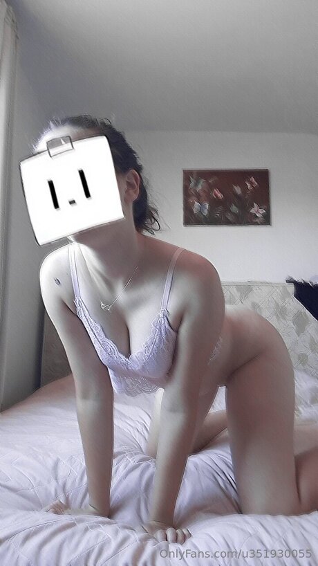 U351930055 onlyfans nude