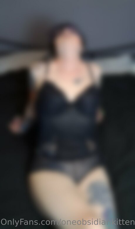 Oneobsidiankitten onlyfans leaked xxx