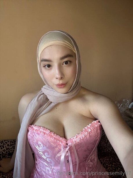 Princessemily07 leaked onlyfans pictures