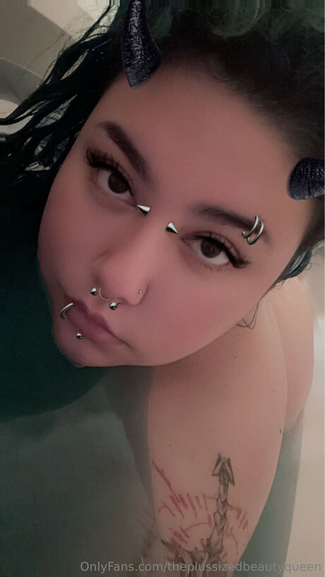 Theplussizedbeautyqueen pics onlyfans