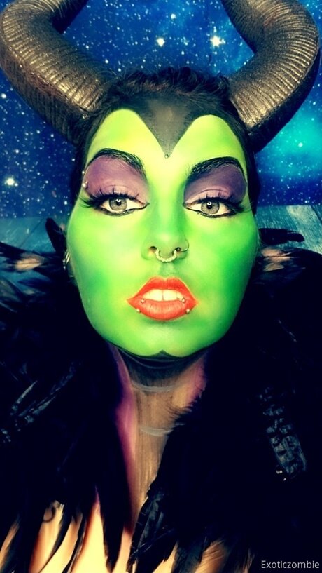 Exoticzombiefree leaked onlyfans