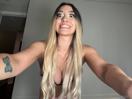 Dezzywaifu leaked naked onlyfans